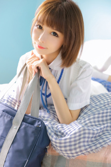 小男人遇上大女人吻戏